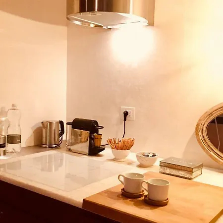 Apartment 108 Eclectic Loft Near Corso Milan