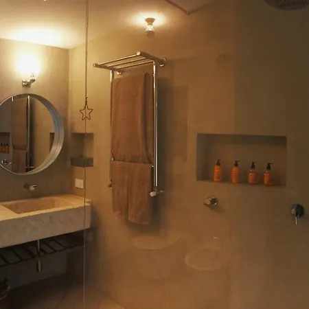 Апартаменты 108 Eclectic Loft Near Corso *