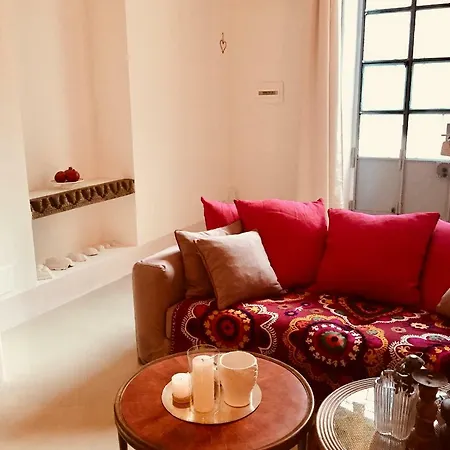 108 Eclectic Loft Near Corso